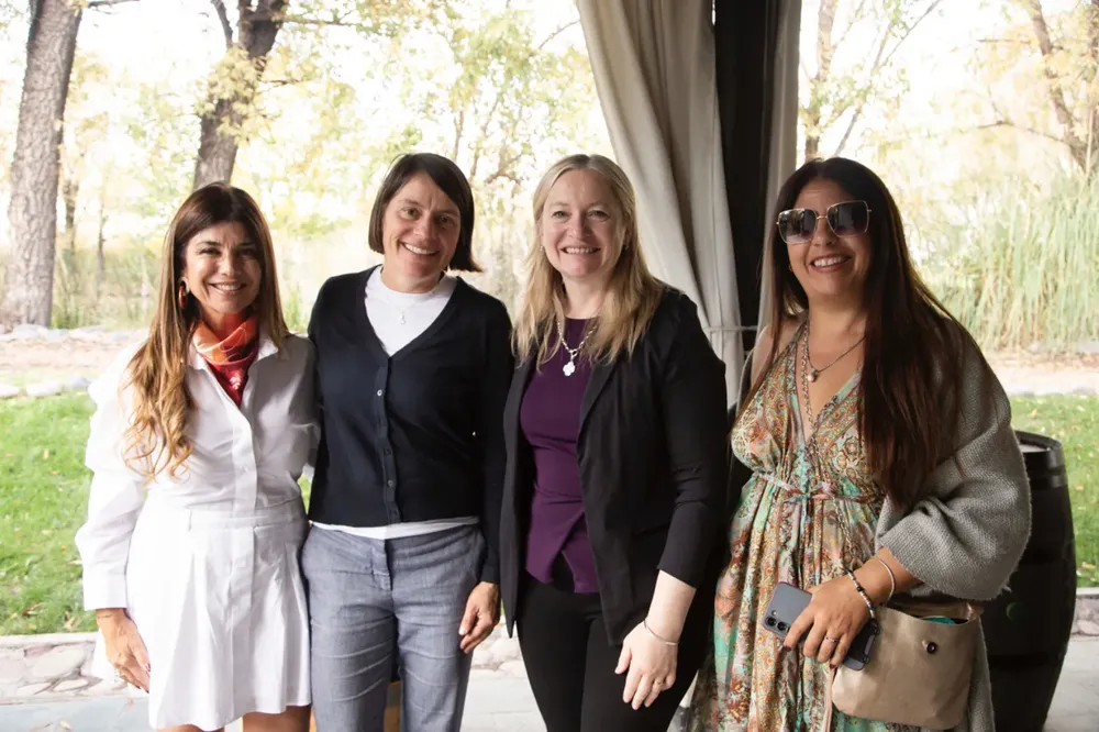 Lina Anllo Pta de AGEI, Anna Burger de bodegas Huarpes Riglos Family Wines, Hebe Casado, vice gobernadora de Mendoza y Paola Bonino, de AGEI